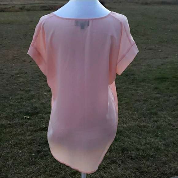 My Michelle Classy Blouse - Picture 2 of 4